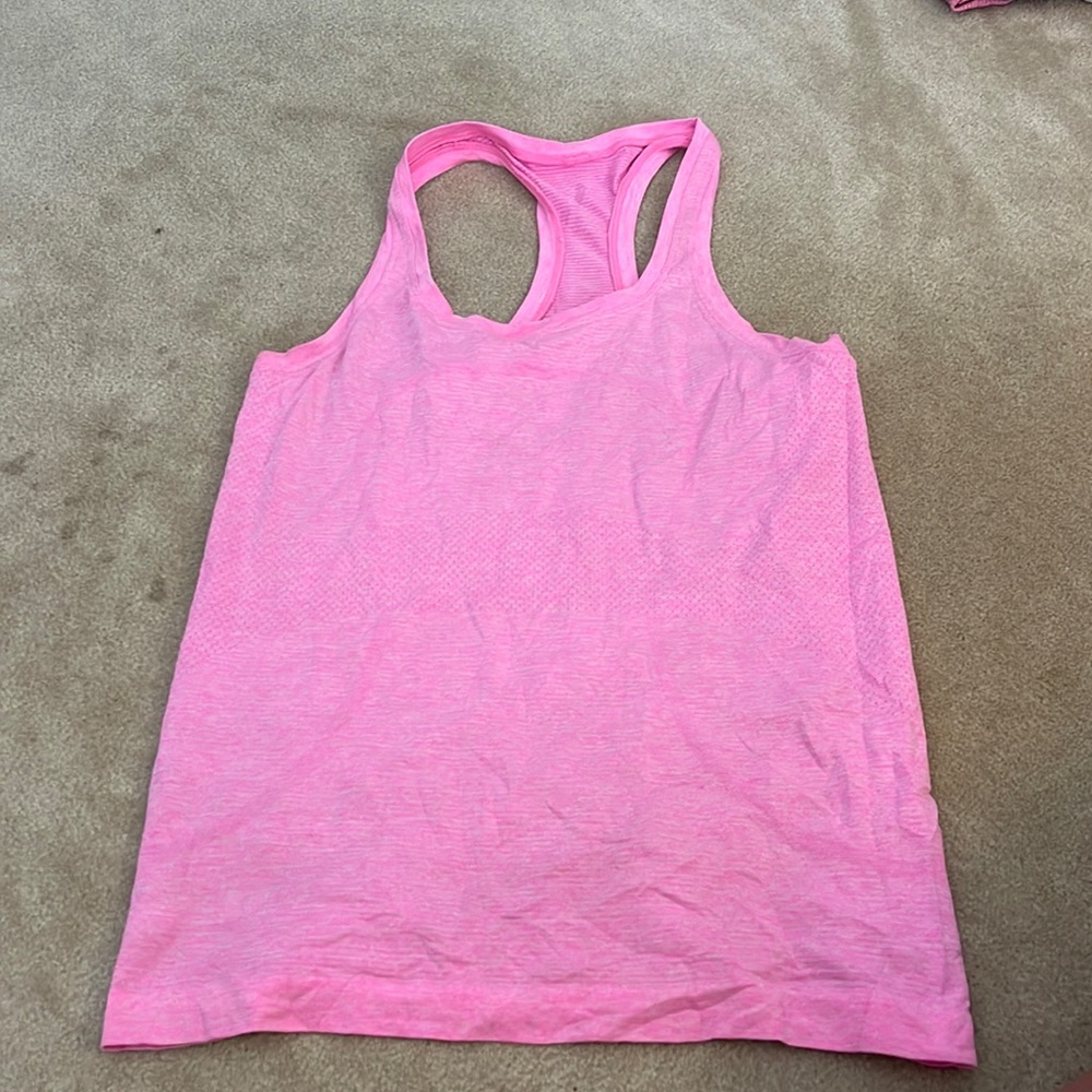 pink lululemon tank